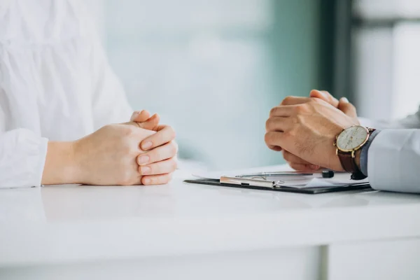 patient and surgeon consultation