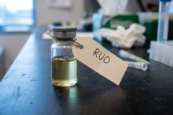 Research-only SLU-PP-332 vial showing the gap between mouse data and human use