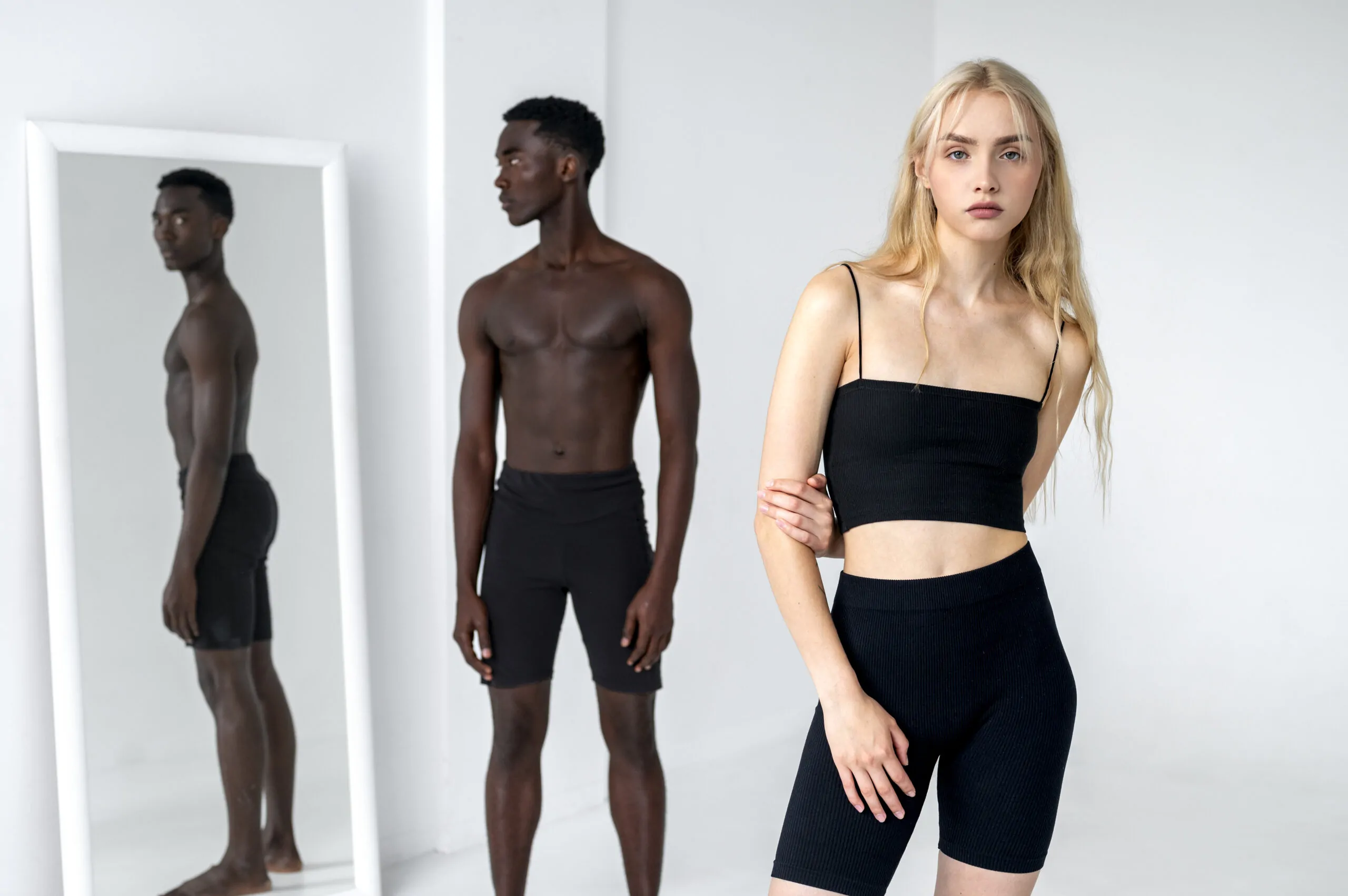 front view young-people posing studio