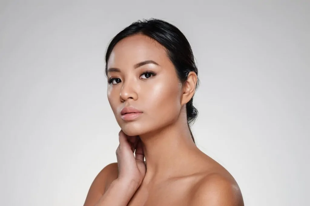 beautiful lady with FaceTite