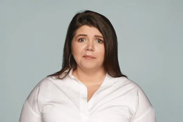 Woman is starting to feel conscious about her double chin